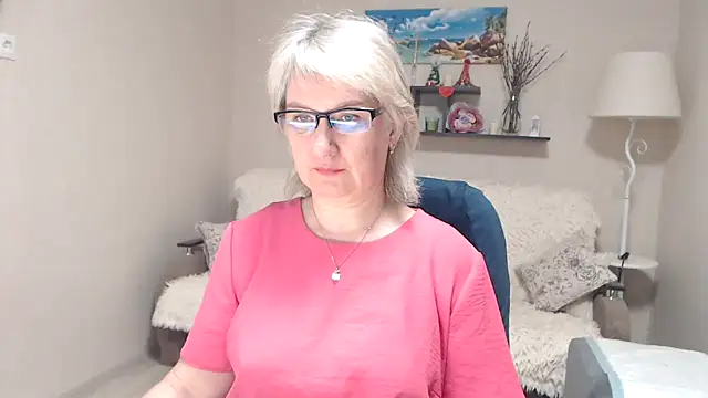 FleurMays online show from 04/24/26, 04:03
