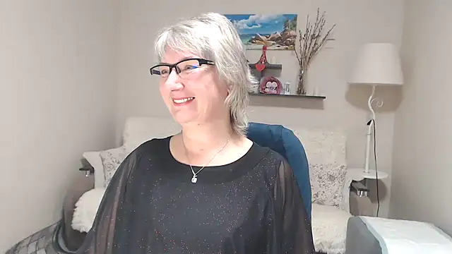 FleurMays online show from 11/07/25, 04:50