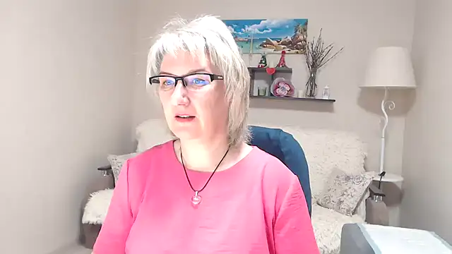FleurMays online show from 05/11/26, 03:41