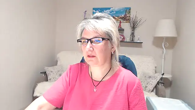 FleurMays online show from 05/07/26, 04:06