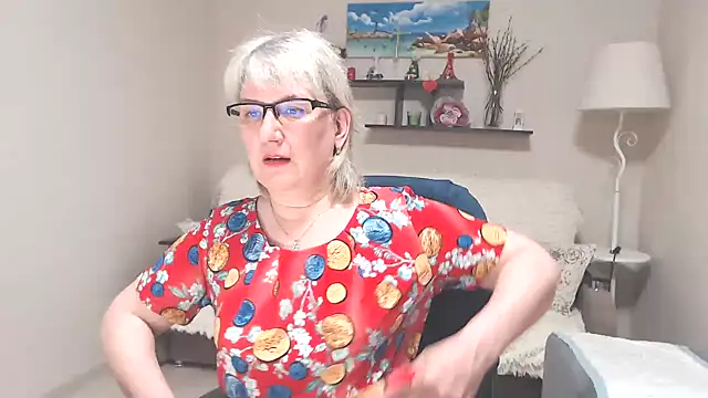 FleurMays online show from 05/24/26, 05:18