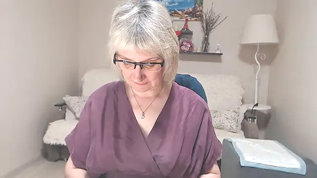 FleurMays online show from 05/29/26, 04:29