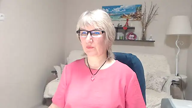 FleurMays online show from 02/11/26, 04:12