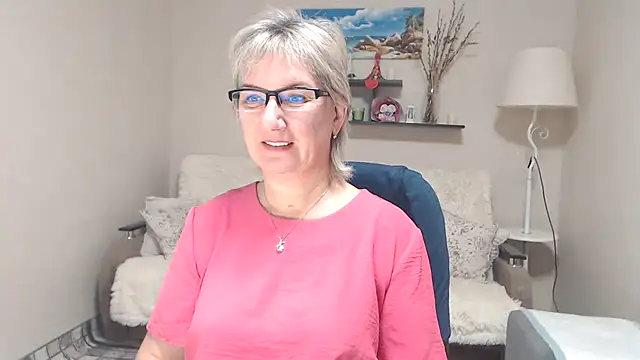 FleurMays online show from 10/29/25, 03:38