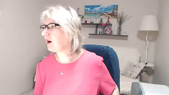 FleurMays online show from 04/26/26, 03:37