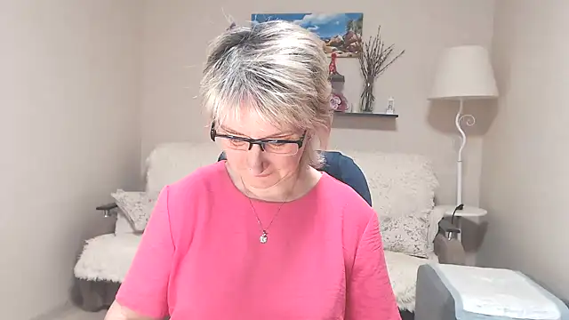 FleurMays online show from 05/28/26, 03:58