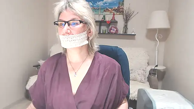 FleurMays online show from 05/30/26, 03:24