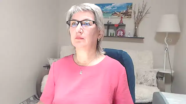 FleurMays online show from 10/26/25, 09:20