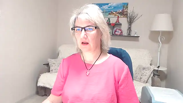 FleurMays online show from 05/12/26, 03:25
