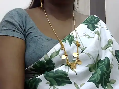 Snapshot of Hot_akshara chatting on 09/09/25, 02:37 Hot akshara online show from 09/09/25, 02:37