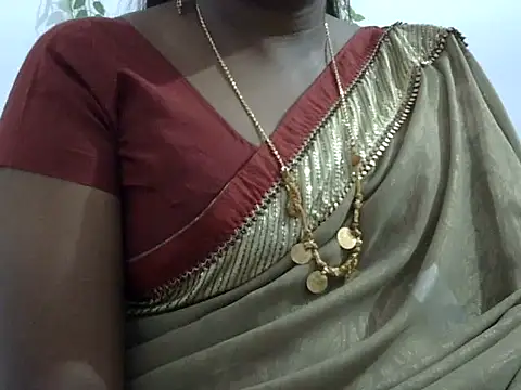 Snapshot of Hot_akshara chatting on 10/09/25, 03:45 Hot akshara online show from 10/09/25, 03:45