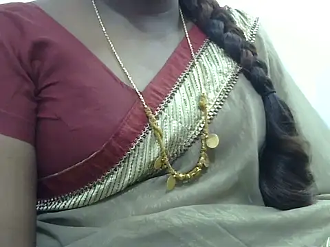 Snapshot of Hot_akshara chatting on 09/19/25, 02:43 Hot akshara online show from 09/19/25, 02:43