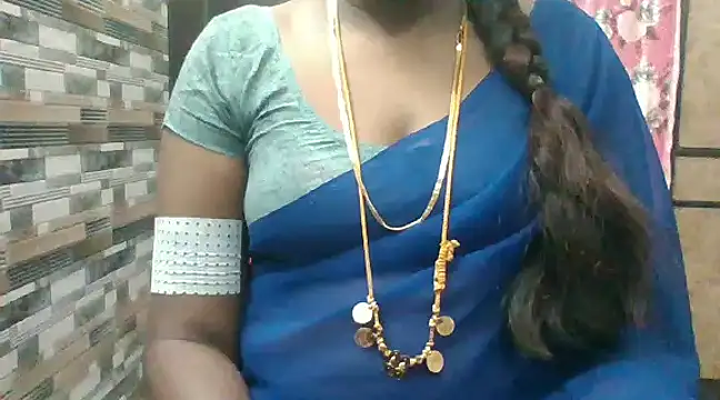 Snapshot of Hot_akshara chatting on 12/01/24, 04:34 Hot akshara online show from 12/01/24, 04:34