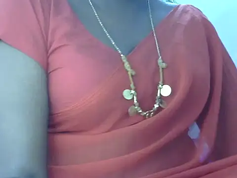 Snapshot of Hot_akshara chatting on 10/08/25, 09:55 Hot akshara online show from 10/08/25, 09:55