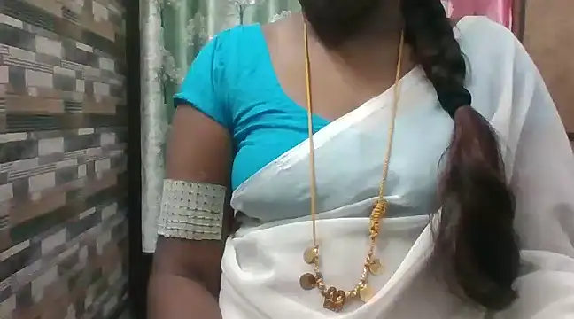 Snapshot of Hot_akshara chatting on 12/04/24, 10:46 Hot akshara online show from 12/04/24, 10:46