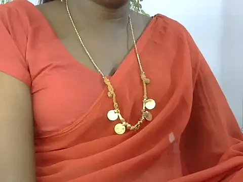 Snapshot of Hot_akshara chatting on 10/07/25, 05:47 Hot akshara online show from 10/07/25, 05:47