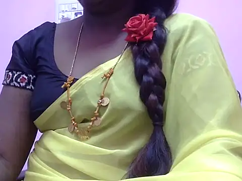 Hot akshara online show from 02/24/26, 09:43