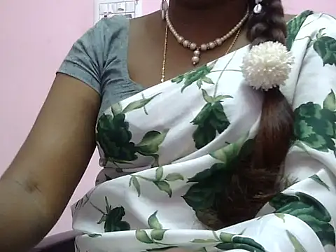 Hot akshara online show from 11/26/25, 04:40