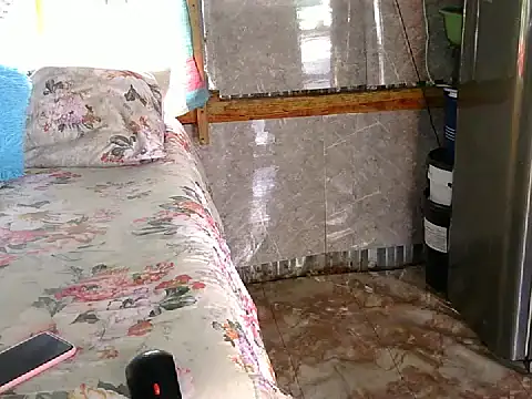 Zuzu angel online show from 04/09/26, 11:16