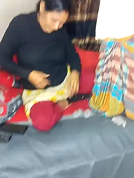 ArishaCouple online show from 02/05/25, 07:07