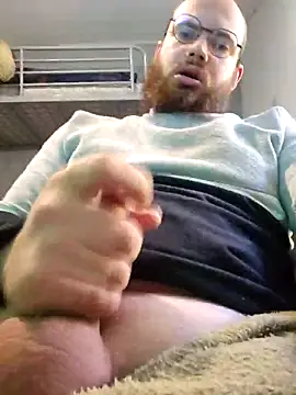 azagoul222 online show from 11/21/25, 09:52