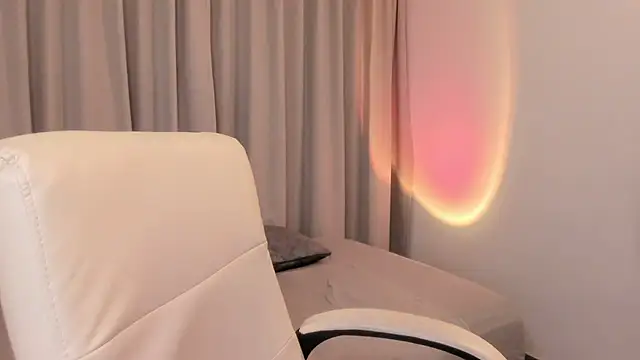 Snapshot of Ali_itcaduu chatting on 02/11/26, 11:15 Ali itcaduu online show from 02/11/26, 11:15