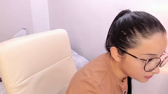 Snapshot of Ali_itcaduu chatting on 02/13/25, 03:50 Ali itcaduu online show from 02/13/25, 03:50