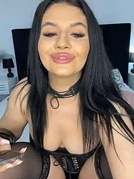 Snapshot of Nefera_De_Nile chatting on 03/16/25, 12:44 Nefera De Nile online show from 03/16/25, 12:44