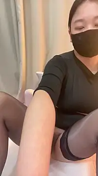 Snapshot of Nicole77-baby chatting on 12/04/25, 04:06 Nicole77-baby online show from 12/04/25, 04:06