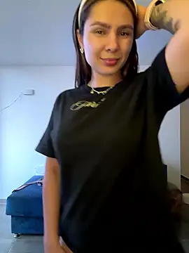 SofiaG  online show from 01/15/26, 10:24