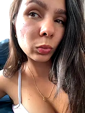 SofiaG  online show from 11/26/25, 07:36