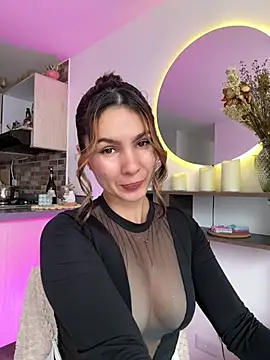 SofiaG  online show from 02/24/26, 09:48