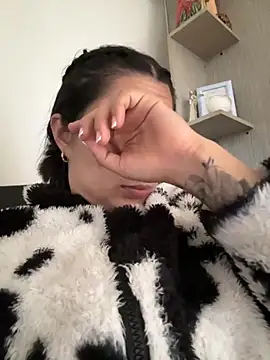 SofiaG  online show from 11/03/25, 07:06