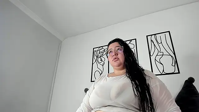 RubyPirsso18 online show from 10/02/25, 07:06