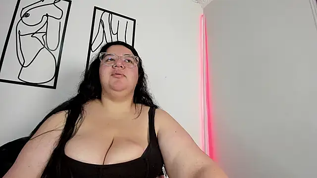 RubyPirsso18 online show from 10/10/25, 07:04