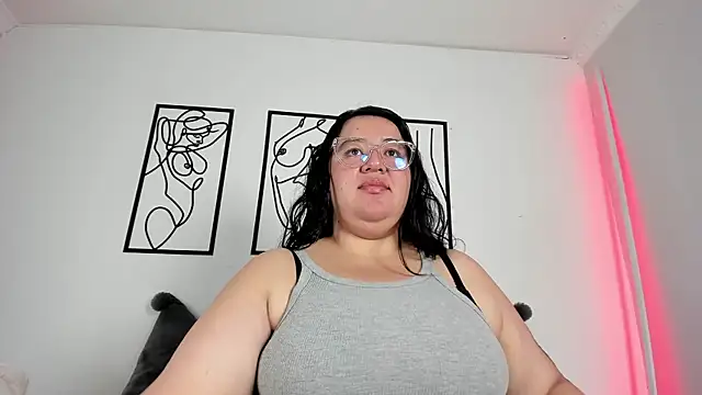 RubyPirsso18 online show from 11/16/25, 07:07