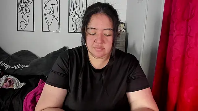 Snapshot of RubyPirsso18 chatting on 02/16/26, 07:45 RubyPirsso18 online show from 02/16/26, 07:45