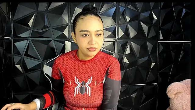 HelueHorny13 online show from 02/10/26, 04:17