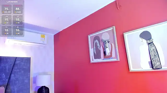 Snapshot of Ada__lee_ chatting on 11/02/25, 01:21 Ada lee online show from 11/02/25, 01:21