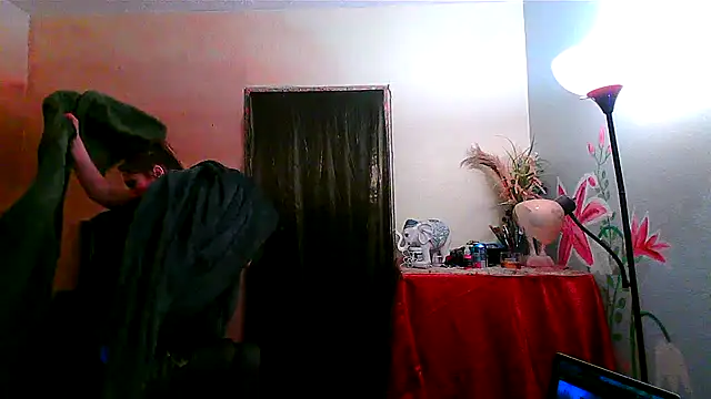Snapshot of lilyhornyhousewife chatting on 02/12/25, 12:01 lilyhornyhousewife online show from 02/12/25, 12:01