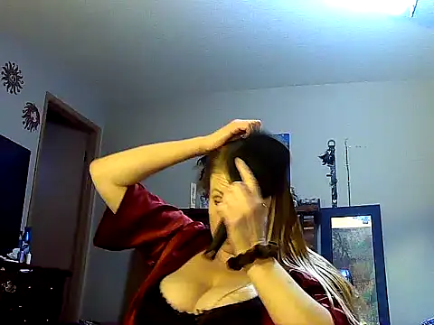 Snapshot of lilyhornyhousewife chatting on 01/31/25, 02:04 lilyhornyhousewife online show from 01/31/25, 02:04