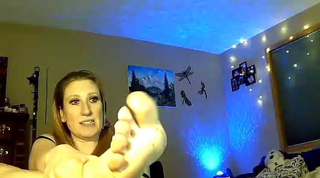 Snapshot of lilyhornyhousewife chatting on 01/13/25, 03:34 lilyhornyhousewife online show from 01/13/25, 03:34