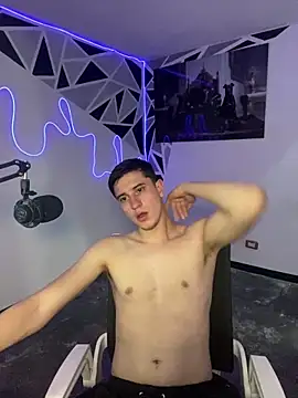 oliver Lz online show from 03/01/25, 04:37