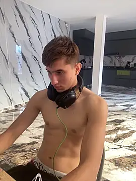 oliver Lz online show from 11/02/25, 07:52