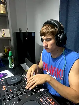 oliver Lz online show from 10/16/25, 12:52