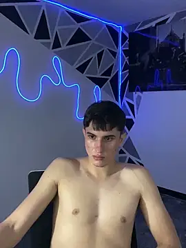 oliver Lz online show from 02/26/25, 10:36