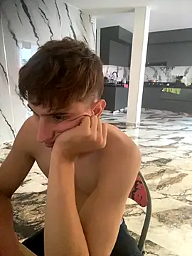 oliver Lz online show from 11/15/25, 07:51