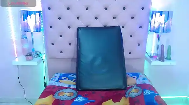 HannahEmmax2 online show from 03/22/25, 03:52