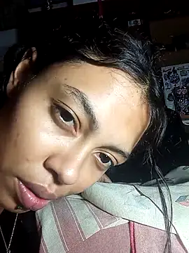 Lunita 5 online show from 11/15/25, 08:24