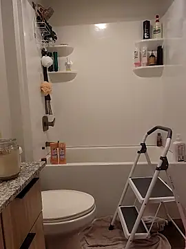 cinnaminnie online show from 02/08/26, 05:10